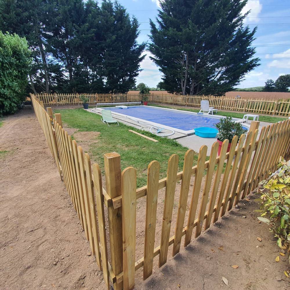 Clôture en bois